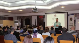 Gençlere Beden Dili Eğitimi