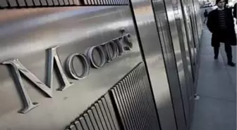 İMKB'de Moody's Hayal Kırıklığı Satış Baskısını Artırdı