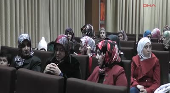 Nizip Nişan Yüzüklerini Başbakan Erdoğan'ın Taktığı Çift Evlendi Nişan Yüzüklerini Başbakan...
