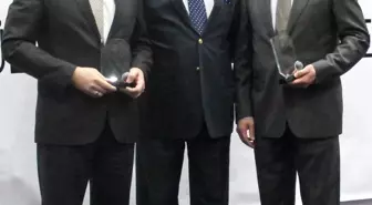 Şahin ve Matlı'ya Yılın Milletvekili Ödülü