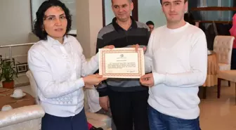 Üniversite Personeline Kahvaltılı Teşekkür