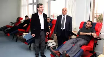 Cumhuriyet Üniversitesi Hastanesi,kalıcı Bölge Kan Merkezi Olmak İçin Çalışmalar Yürütüyor