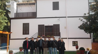 Edremit Abidin Pak-Pakmaya Anadolu Lisesi'nden Komşuya Ziyaret