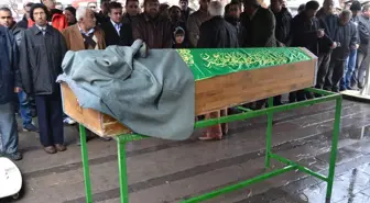 Gazeteci Dursun Açıkyürek'in Dedesi Son Yolculuğuna Uğurlandı