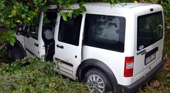 Kozan'da Trafik Kazası: 3 Yaralı