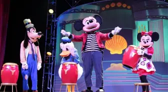 Çocuklara Karne Hediyesi Disney Gösterisi