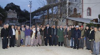 Arı, 'Projelerin Takipçisi Olun'