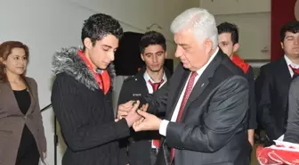 Asker Adaylarına Tören