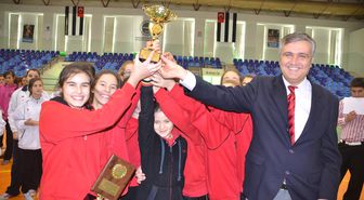 Voleybol Turnuvası Şampiyonu Vakıfbank Oldu