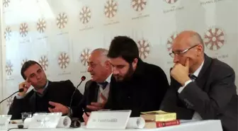 Akif'i Farklı Cepheleriyle Anlattılar