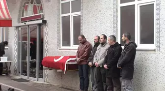 Azerbeycan'daki Yangında Ölen İşçiler Artvin'de Toprağa Verildi