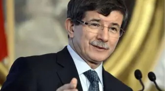 Dışişleri Bakanı Davutoğlu Sırbistan'a Geldi