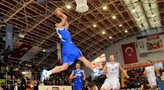 Antalya Büyükşehir Belediyesi-Türk Telekom: 77-88