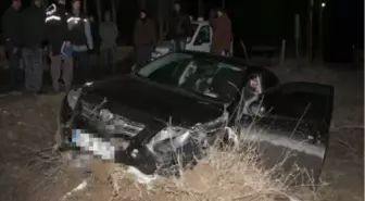 Polisten Kaçarken Kaza Yapan İki Kişi Yaralandı