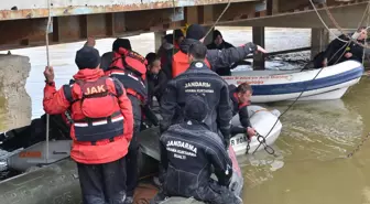 Aydın Valiliği'nden Arama Kurtarma Ekiplerine Teşekkür