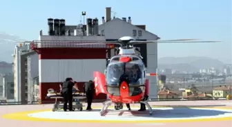 Kazada Yaralandı, Ambulans Helikopterle Hastaneye Kaldırıldı