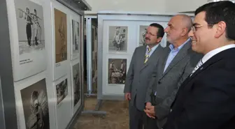 19. Yüzyıl Sokak Satıcıları Sergisi Açıldı