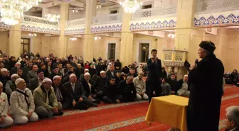 Kastamonu'da Umre Yolcuları Kutsal Topraklara Uğurlandı