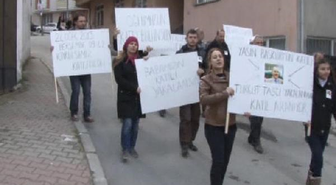'Yol Teröristi'Nin Bulunamamasına Protesto