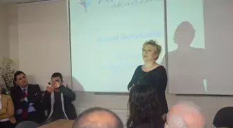 Siyasetçilere Beden Dili ve İletişim Eğitimi