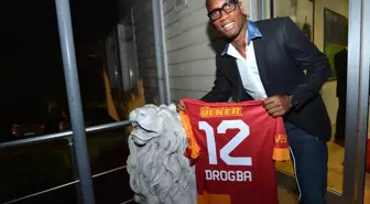 Drogba'dan Bomba Açıklama