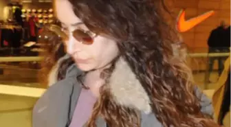 Sıla'nın Saçları Döküldü