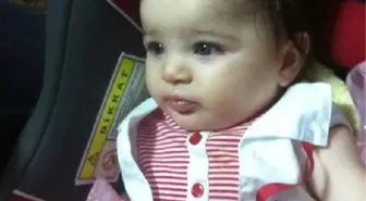 Beşikte Boğazına İp Dolanan Bebek Öldü