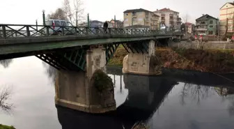 Bartın Irmağı Siyaha Büründü