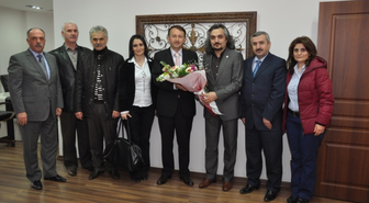 Kartepe de Kapılar Sürekli Açık