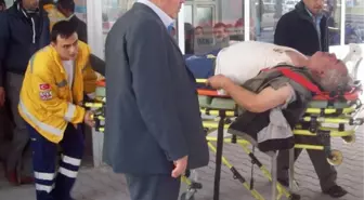 Lastiği Patlayan Minibüs Devrildi: 10 Yaralı