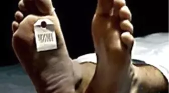 Sınıf Öğretmeni Evinde Ölü Bulundu