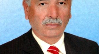 Babasının Cenaze Namazını Kıldırdı