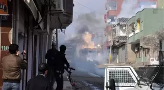 Diyarbakır'daki İzinsiz Gösteri