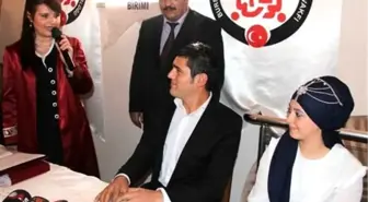 Vali Harput 14 Şubat'ta 14 Çiftin Nikah Şahidi Oldu