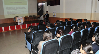 Van'da 'Nasıl Bir Kentte Yaşıyoruz' Konferansı