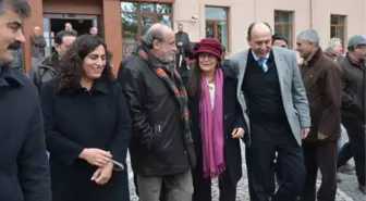 Çorum'da Vali'yle Görüşen BDP Heyeti : Gezi Çok Güzel Başladı