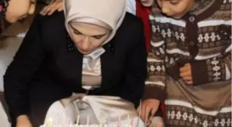 Emine Erdoğan'a Sürpriz Doğum Günü