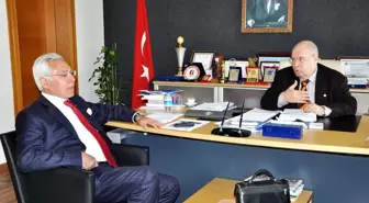 Coşar: 'Avm'ler Muhasebecileri de Zora Soktu'