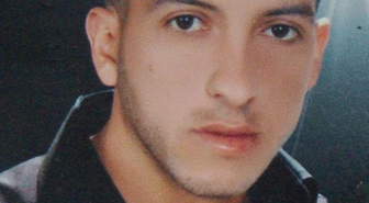 'Evin Önünden Geçti' Diye 1 Kişiyi Öldürdü, 1 Kişiyi de Yaraladı