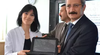 Niğde'de Öğrencilere Tablet Dağıtıldı