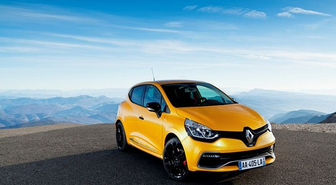 Renault'un Sporcu Ruhu Yenilendi