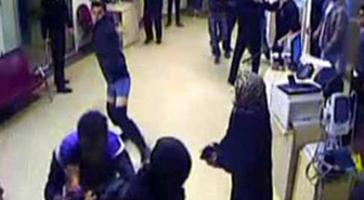 Acil Serviste Doktora ve Hasta Yakınlarına Şiddet Kamerada