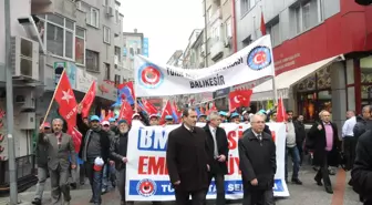 Fabrika İşçilerinin Hak Arama Eylemi