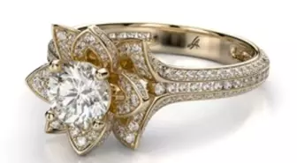 Louis Amour Pırlanta'dan birbirinden güzel yüzükler

