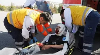 13 Yaşındaki Çocuk, Tabancayla Vuruldu