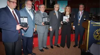 'Bir Usta Bin Usta' Ustalarına Meslek Hizmet Ödülü