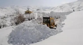 Tunceli'de Kar Çalışmaları