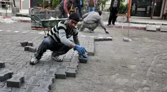 Akçay'da Yol Seferberliği