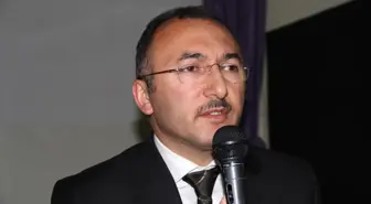 Ardahan'da Hizmet-İş Sendikası Üyelerine Seminer Verdi