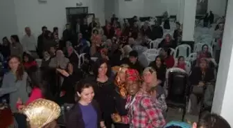 Çiftçi Kadınlar Şampiyonluğu Göbek Atarak Kutladı